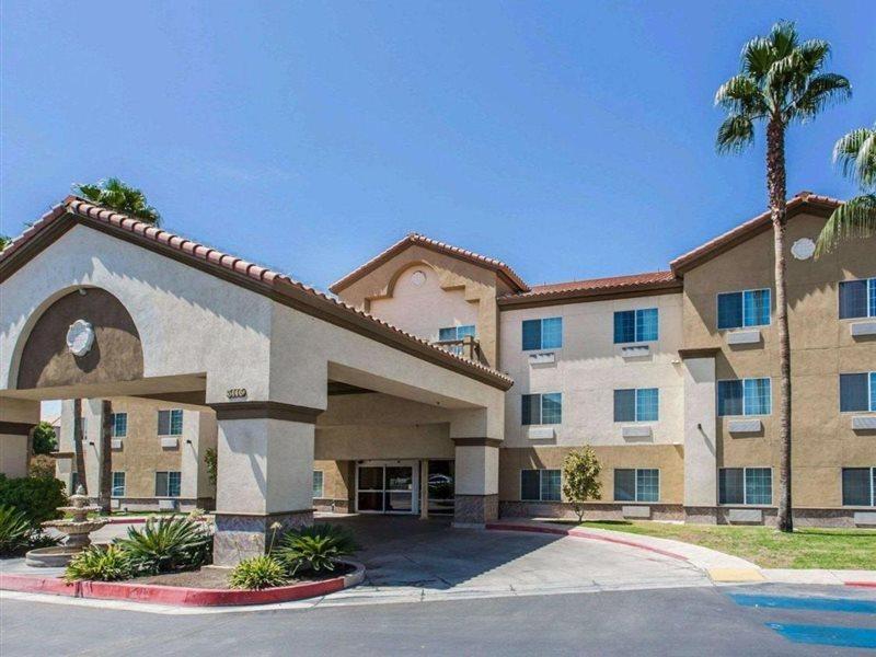 Comfort Suites Bakersfield Dış mekan fotoğraf
