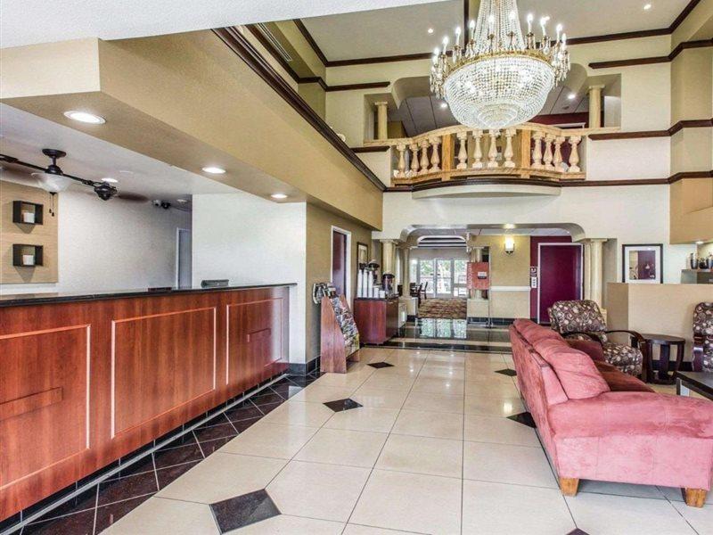 Comfort Suites Bakersfield Dış mekan fotoğraf