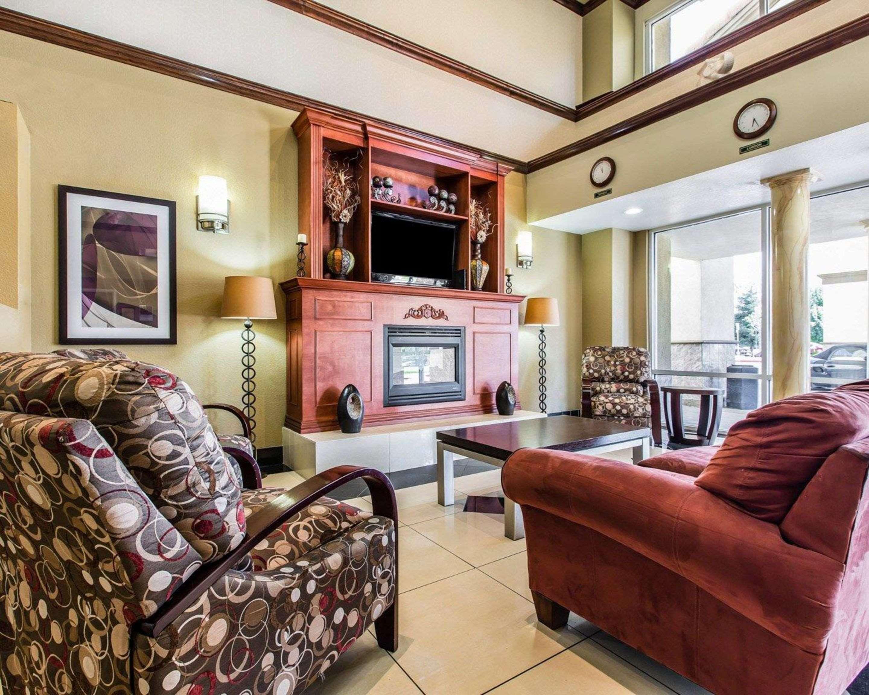Comfort Suites Bakersfield Dış mekan fotoğraf