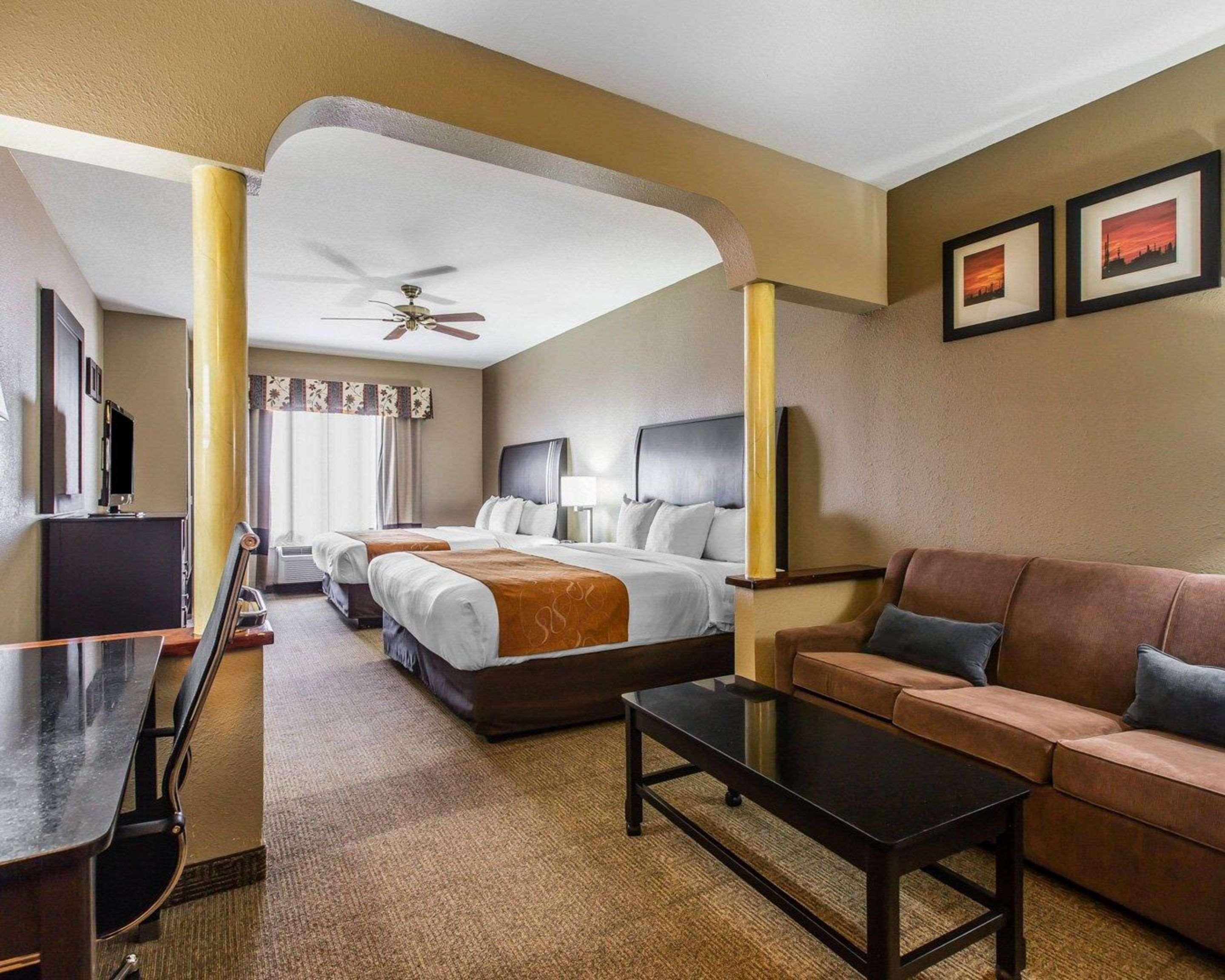 Comfort Suites Bakersfield Dış mekan fotoğraf